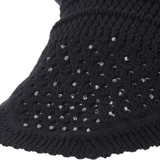 Model Elegant Spark Silent wyróżnia się subtelnymi zdobieniami – delikatne kryształki i eleganckie wykończenie nadają mu wyjątkowego charakteru, dzięki czemu świetnie prezentuje się w zestawie konkursowym.