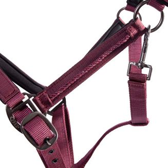 wykonany z mocnej nylonowej taśmy obszytej materiałem satynowym po zewnętrznej stronie