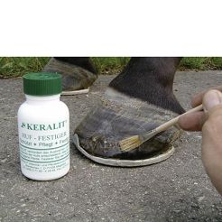 Olej do kopyt KERALIT Huf-festiger na choroby białej lini 250ml