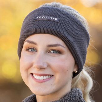  COVALLIERO Knitted Headband to mały element zimowej garderoby, który robi dużą różnicę. Ciepłe polarowe wnętrze chroni przed chłodem, a dzianinowy prążek nadaje całości stylowy, ponadczasowy charakter.