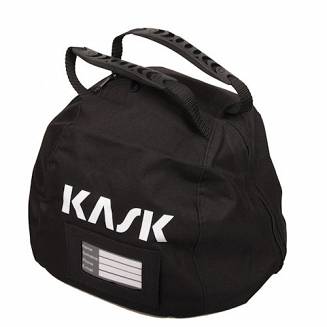 W komplecie torba na kask z logo KASK, z miejscem na dane własciciela.