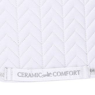 Jeśli chcesz zadbać o komfort swojego konia i jednocześnie wyróżnić się na czworoboku – SCHOCKEMÖHLE SPCeramica to wybór, który łączy technologię z ponadczasowym stylem.