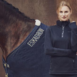 Derka polarowa ESKADRON Fleece Stamped, Heritage  / 111255262