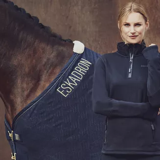 Derka polarowa ESKADRON Fleece Stamped, Heritage  / 111255262