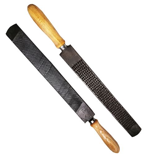 Hoof Rasp, NC Double-Sided Hoof File with Wooden Handle