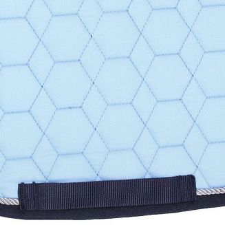 Jeśli szukasz solidnego, wygodnego i estetycznego czapraka, który sprawdzi się w każdej sytuacji – SCHOCKEMÖHLE SP Nitro to praktyczny wybór, który po prostu działa.