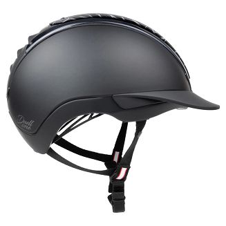 CASCO One Chrysanthemum to doskonały wybór dla jeźdźców, którzy szukają połączenia elegancji, nowoczesnych technologii i maksymalnego komfortu podczas jazdy konnej.