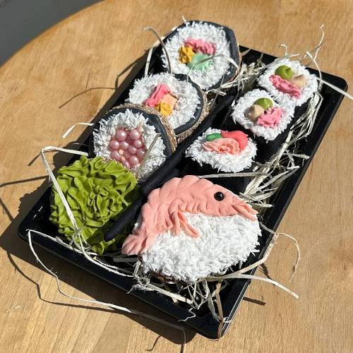  Sushi-shaped treats for horses KOŃSKA CUKIERENKA / 8pcs