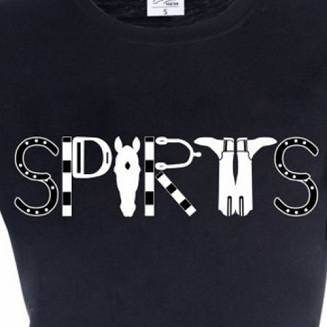 Przód koszulki ozdobiony napisem SPORT, wykonany nietypową czcionką, którą każdy jeździec rozszyfruje.