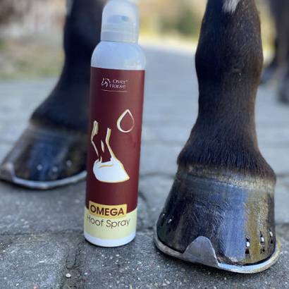 Olej do kopyt w sprayu OVER HORSE Omega 150ml