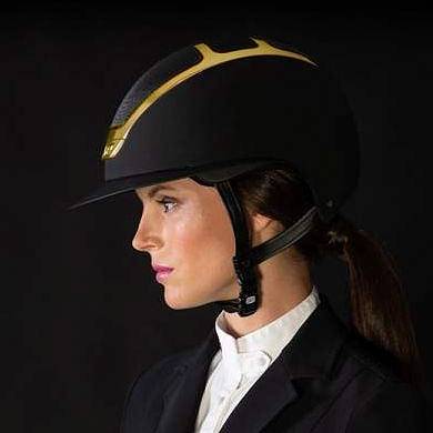 Riding helemt KASK Star Lady, black with gold shining frame / HHE00013.357