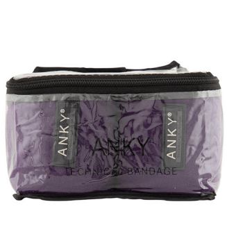 Zapakowane w ozdobną torbę zapinaną na zamek.