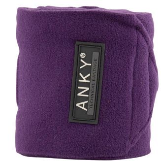 Zapinane na mocny rzep ozdobiony logo firmy ANKY.