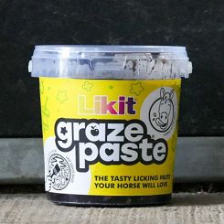Smakowita pasta dla koni do lizania LIKIT Graze Paste 1,2 kg / 380082