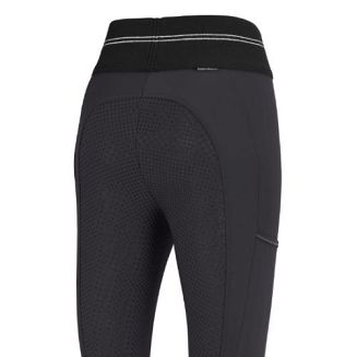 Oddychające i przewiewne.