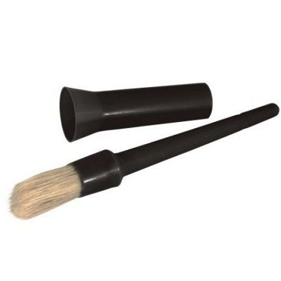 Plastic hoof oil brush with cap