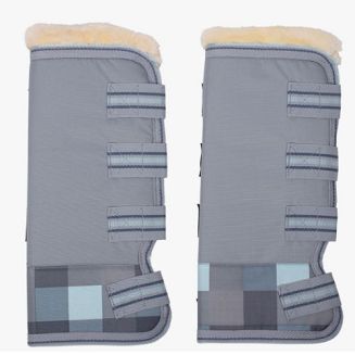 Wykonane z grubego i miękkiego ortalionu (600D Polyester Rip stop).