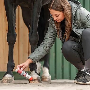 Preparat wzmacniający kopyta LEOVET Hoof Hardener  200ml / 082174