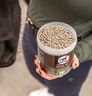 Preparat leczniczy dla koni, na drogi oddechowe, LEOVET Hamba-Vet  700g / 080121