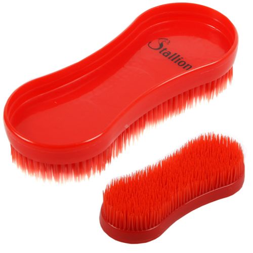 0 Szczotka plastikowa STALLION do pielęgnacji konia SUPER BRUSH / 23316