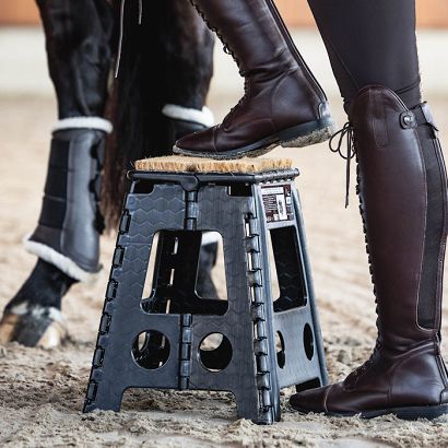 Folding stool with doormat  / 15562