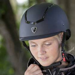 *JAK DOPASOWAĆ KASK JEŹDZIECKI 